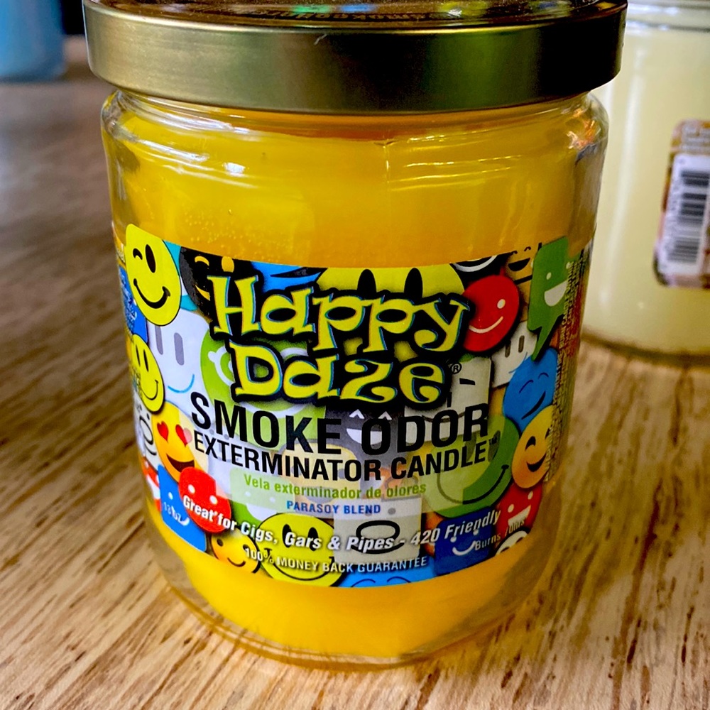 Happy daze Odor exterminator candle